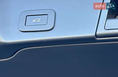 Внедорожник / Кроссовер Land Rover Range Rover Evoque 2023 в 