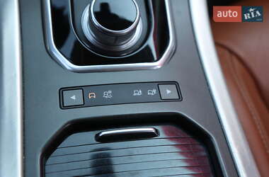 Позашляховик / Кросовер Land Rover Range Rover Evoque 2014 в  фото 24 Позашляховик / Кросовер Land Rover Range Rover Evoque 2014 в