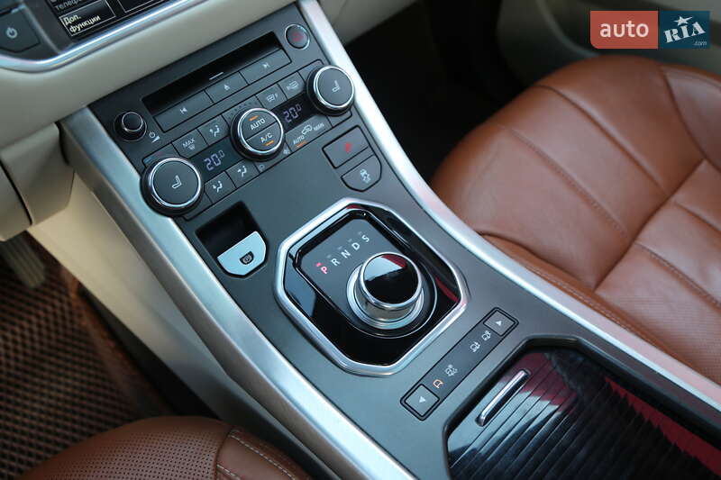 Внедорожник / Кроссовер Land Rover Range Rover Evoque 2014 в Киеве