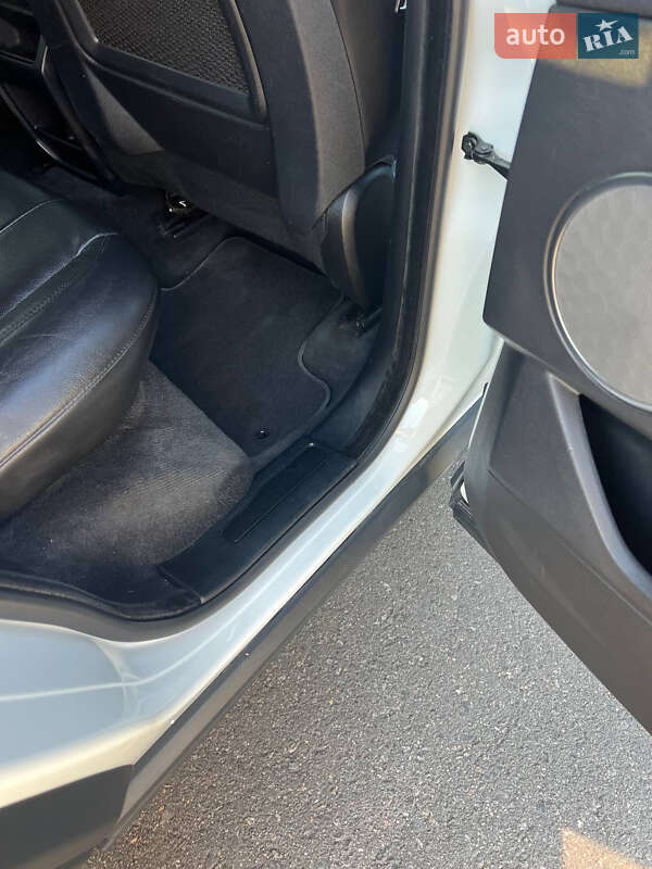 Внедорожник / Кроссовер Land Rover Range Rover Evoque 2018 в Кривом Роге фото 11 Внедорожник / Кроссовер Land Rover Range Rover Evoque 2018 в Кривом Роге