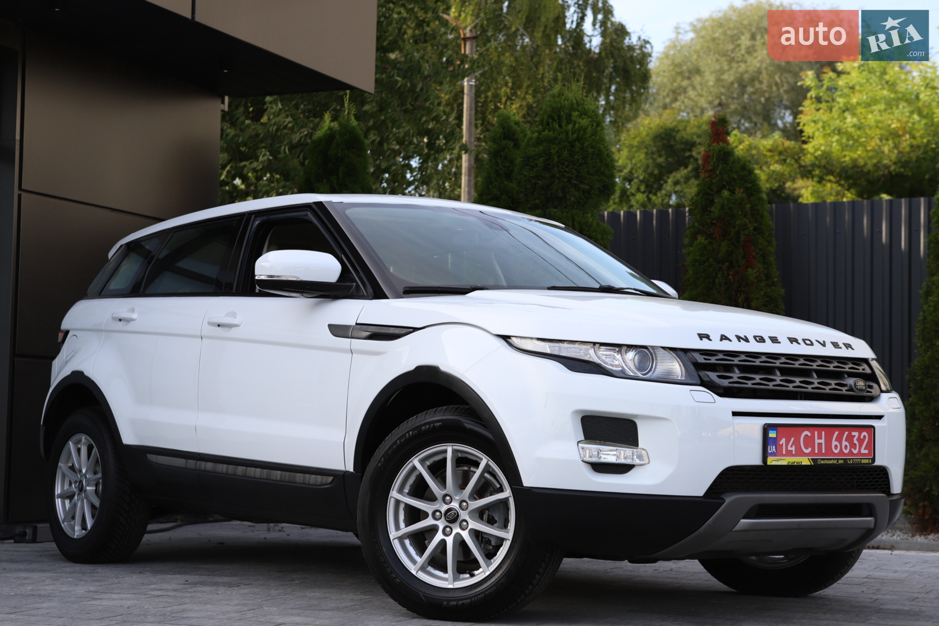 2014 Land Rover Range Rover Evoque - мініатюра 25