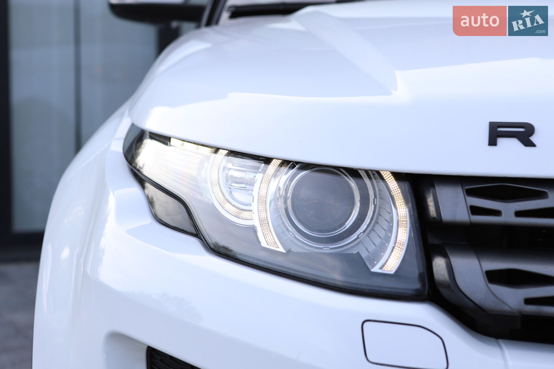 2014 Land Rover Range Rover Evoque - мініатюра 28
