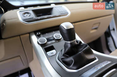 Внедорожник / Кроссовер Land Rover Range Rover Evoque 2014 в 