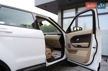 Внедорожник / Кроссовер Land Rover Range Rover Evoque 2014 в 