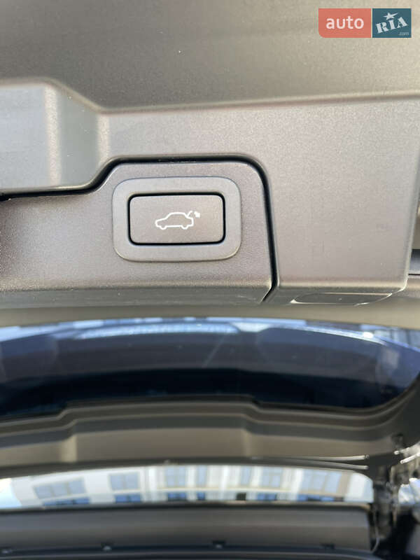Позашляховик / Кросовер Land Rover Range Rover Evoque 2015 в Умані