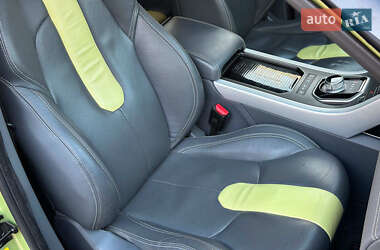 Позашляховик / Кросовер Land Rover Range Rover Evoque 2012 в 