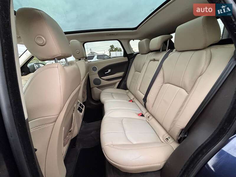 Внедорожник / Кроссовер Land Rover Range Rover Evoque 2016 в Львове