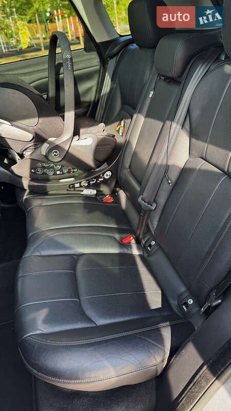 Внедорожник / Кроссовер Land Rover Range Rover Evoque 2017 в Житомире фото 12 Внедорожник / Кроссовер Land Rover Range Rover Evoque 2017 в Житомире