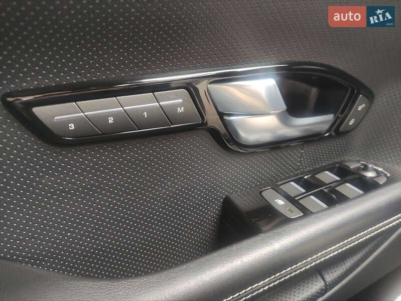 Внедорожник / Кроссовер Land Rover Range Rover Evoque 2012 в Калуше фото 35 Внедорожник / Кроссовер Land Rover Range Rover Evoque 2012 в Калуше