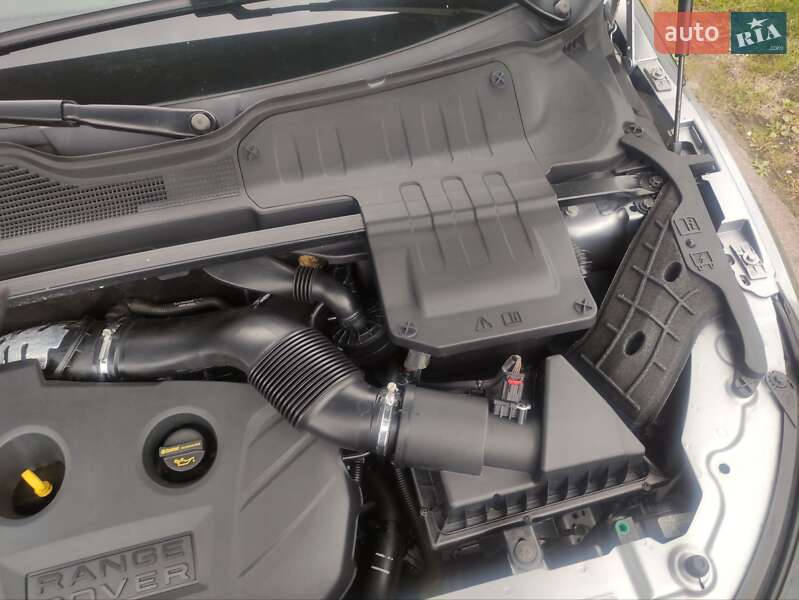 Внедорожник / Кроссовер Land Rover Range Rover Evoque 2012 в Калуше фото 47 Внедорожник / Кроссовер Land Rover Range Rover Evoque 2012 в Калуше