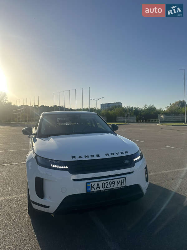 Внедорожник / Кроссовер Land Rover Range Rover Evoque 2023 в Киеве