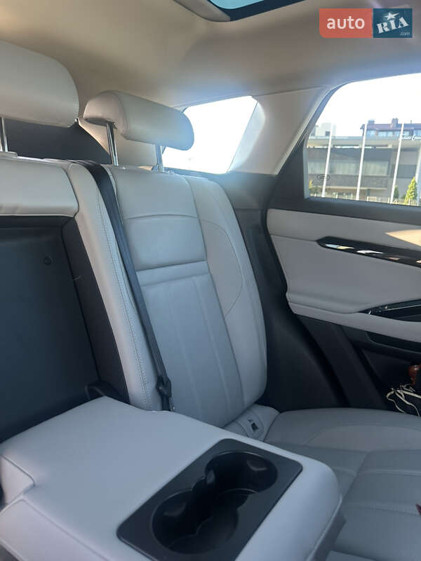 Внедорожник / Кроссовер Land Rover Range Rover Evoque 2023 в Киеве