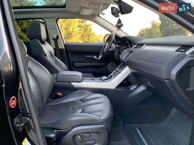 Внедорожник / Кроссовер Land Rover Range Rover Evoque 2015 в Дубно