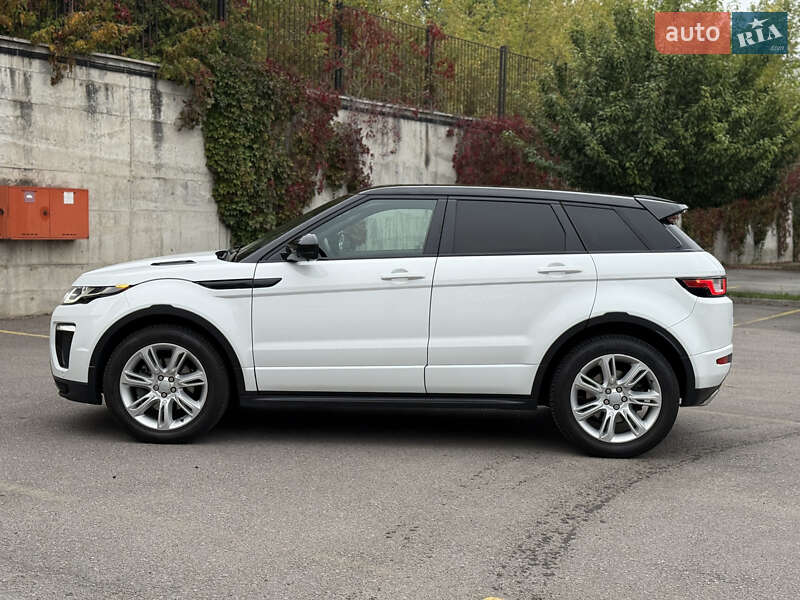Внедорожник / Кроссовер Land Rover Range Rover Evoque 2015 в Ровно