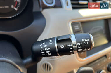 Внедорожник / Кроссовер Land Rover Range Rover Evoque 2012 в 