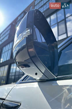 Внедорожник / Кроссовер Land Rover Range Rover Evoque 2013 в 