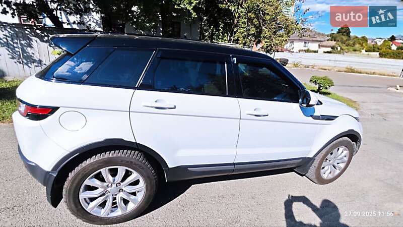 Внедорожник / Кроссовер Land Rover Range Rover Evoque 2016 в Киеве фото 12 Внедорожник / Кроссовер Land Rover Range Rover Evoque 2016 в Киеве