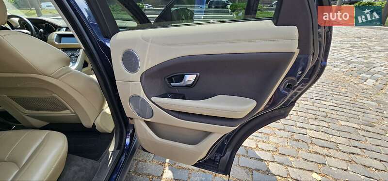 Внедорожник / Кроссовер Land Rover Range Rover Evoque 2016 в Киеве