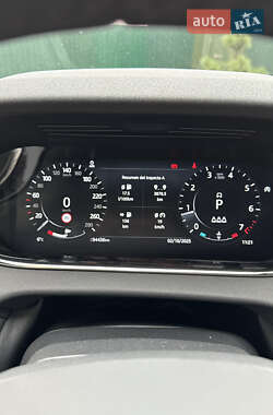 Позашляховик / Кросовер Land Rover Range Rover Evoque 2021 в 