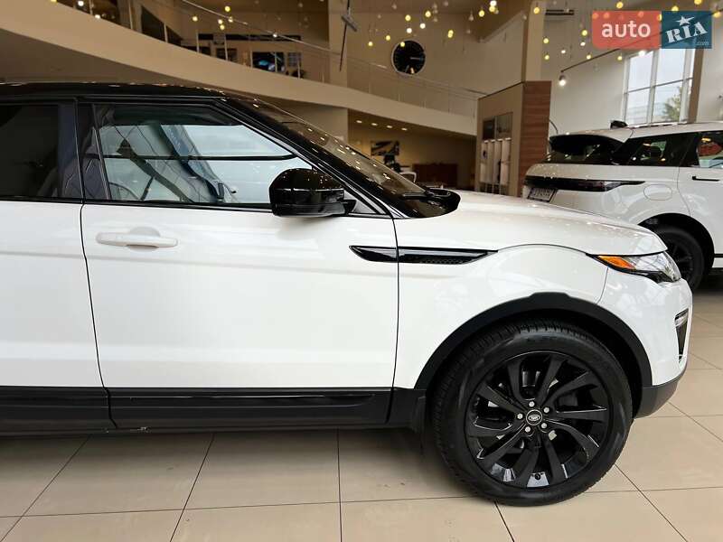 Внедорожник / Кроссовер Land Rover Range Rover Evoque 2017 в Киеве
