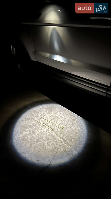 Внедорожник / Кроссовер Land Rover Range Rover Evoque 2014 в Каменском фото 16 Внедорожник / Кроссовер Land Rover Range Rover Evoque 2014 в Каменском