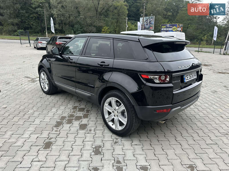 Позашляховик / Кросовер Land Rover Range Rover Evoque 2015 в Чернівцях