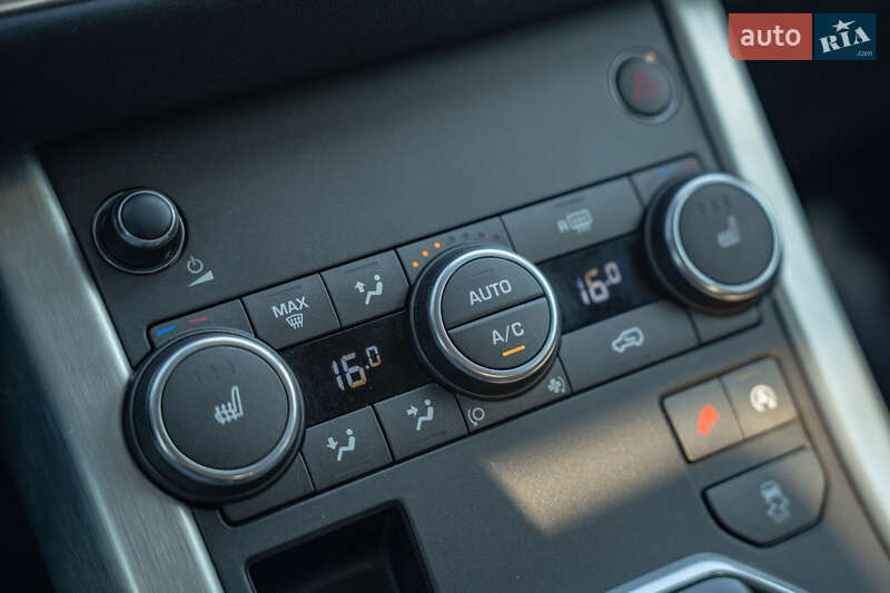 Внедорожник / Кроссовер Land Rover Range Rover Evoque 2016 в Черновцах фото 26 Внедорожник / Кроссовер Land Rover Range Rover Evoque 2016 в Черновцах