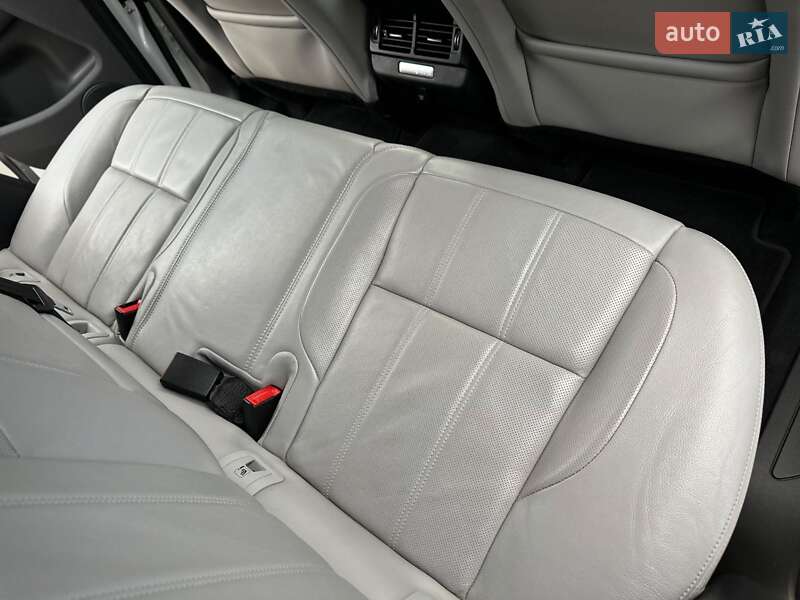 Внедорожник / Кроссовер Land Rover Range Rover Evoque 2019 в Киеве