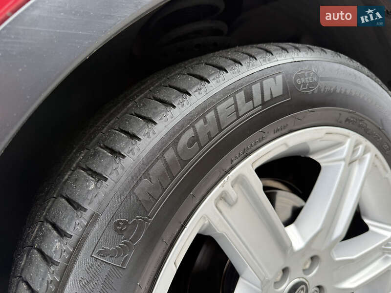 Позашляховик / Кросовер Land Rover Range Rover Evoque 2013 в Києві фото 36 Позашляховик / Кросовер Land Rover Range Rover Evoque 2013 в Києві