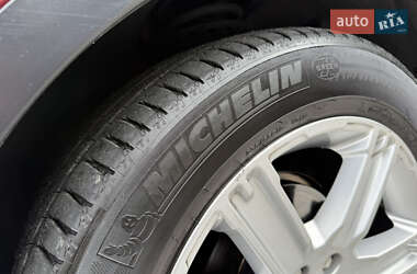 Внедорожник / Кроссовер Land Rover Range Rover Evoque 2013 в 