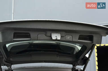 Позашляховик / Кросовер Land Rover Range Rover Evoque 2013 в 