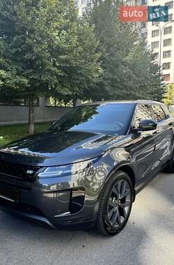 Внедорожник / Кроссовер Land Rover Range Rover Evoque 2022 в 