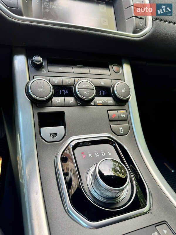 Позашляховик / Кросовер Land Rover Range Rover Evoque 2015 в Києві