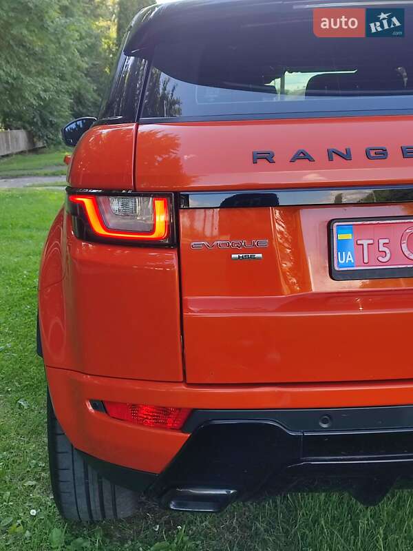 Внедорожник / Кроссовер Land Rover Range Rover Evoque 2017 в Луцке