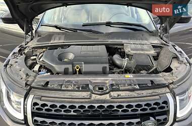 Позашляховик / Кросовер Land Rover Range Rover Evoque 2016 в 