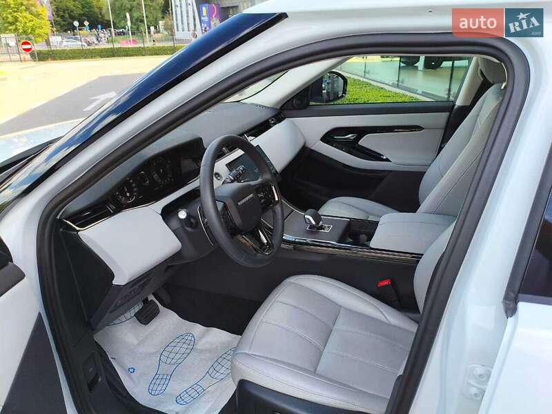 Внедорожник / Кроссовер Land Rover Range Rover Evoque 2024 в Киеве