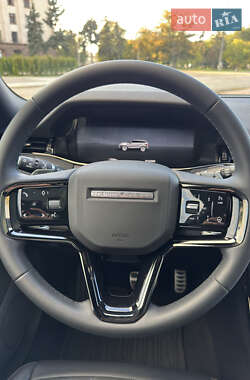 Позашляховик / Кросовер Land Rover Range Rover Evoque 2024 в 