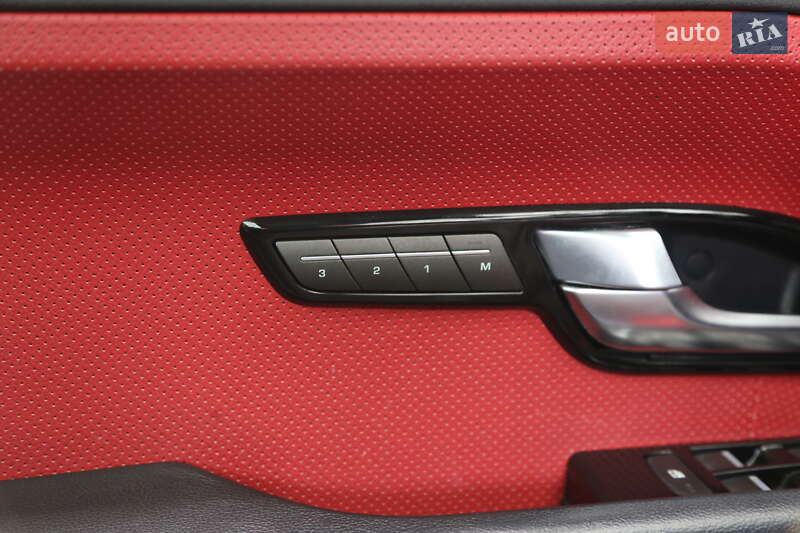 Позашляховик / Кросовер Land Rover Range Rover Evoque 2012 в Києві фото 24 Позашляховик / Кросовер Land Rover Range Rover Evoque 2012 в Києві