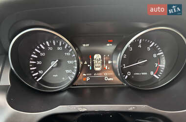 Внедорожник / Кроссовер Land Rover Range Rover Evoque 2015 в 