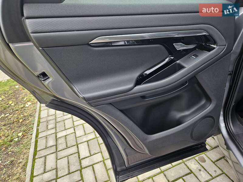 Позашляховик / Кросовер Land Rover Range Rover Evoque 2019 в Києві