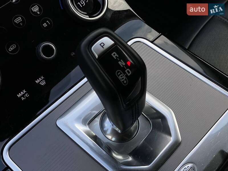 Внедорожник / Кроссовер Land Rover Range Rover Evoque 2020 в Киеве фото 33 Внедорожник / Кроссовер Land Rover Range Rover Evoque 2020 в Киеве