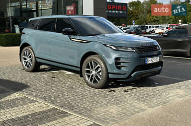 Внедорожник / Кроссовер Land Rover Range Rover Evoque 2024 в 