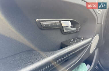 Позашляховик / Кросовер Land Rover Range Rover Evoque 2015 в  фото 25 Позашляховик / Кросовер Land Rover Range Rover Evoque 2015 в