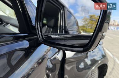 Позашляховик / Кросовер Land Rover Range Rover Evoque 2015 в  фото 27 Позашляховик / Кросовер Land Rover Range Rover Evoque 2015 в