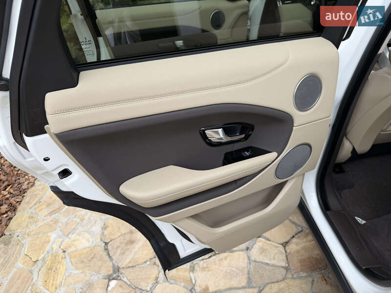 Внедорожник / Кроссовер Land Rover Range Rover Evoque 2016 в Черкассах фото 21 Внедорожник / Кроссовер Land Rover Range Rover Evoque 2016 в Черкассах