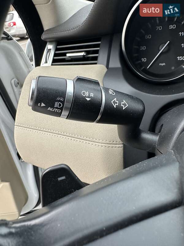 Позашляховик / Кросовер Land Rover Range Rover Evoque 2013 в Києві