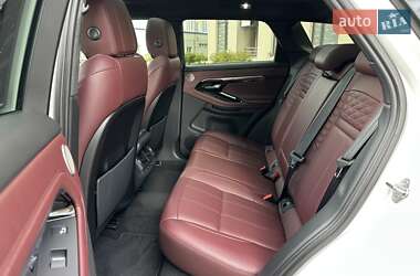 Внедорожник / Кроссовер Land Rover Range Rover Evoque 2021 в 