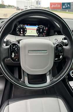 Позашляховик / Кросовер Land Rover Range Rover Evoque 2020 в  фото 17 Позашляховик / Кросовер Land Rover Range Rover Evoque 2020 в