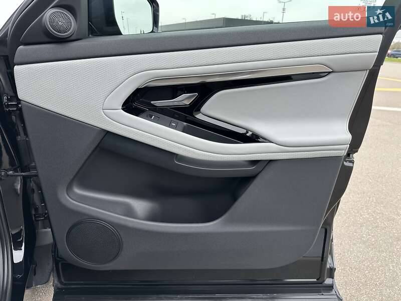 Внедорожник / Кроссовер Land Rover Range Rover Evoque 2020 в Киеве фото 32 Внедорожник / Кроссовер Land Rover Range Rover Evoque 2020 в Киеве