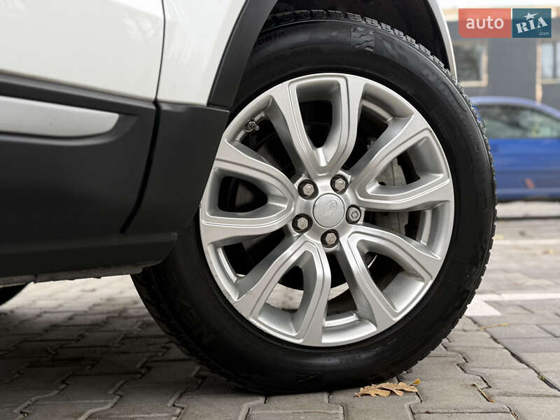 Внедорожник / Кроссовер Land Rover Range Rover Evoque 2017 в Виннице фото 4 Внедорожник / Кроссовер Land Rover Range Rover Evoque 2017 в Виннице